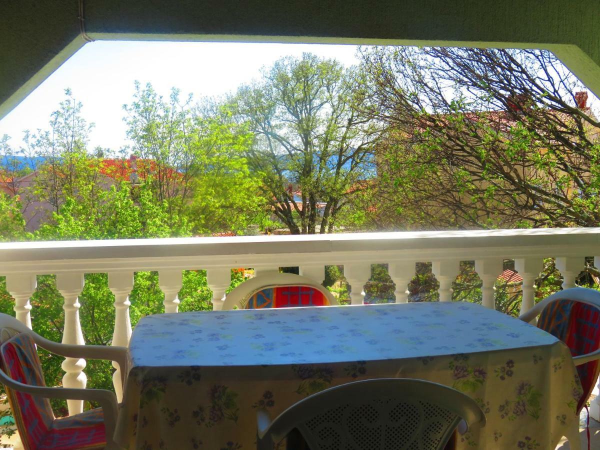 Apartment Pezic 克尔克 外观 照片